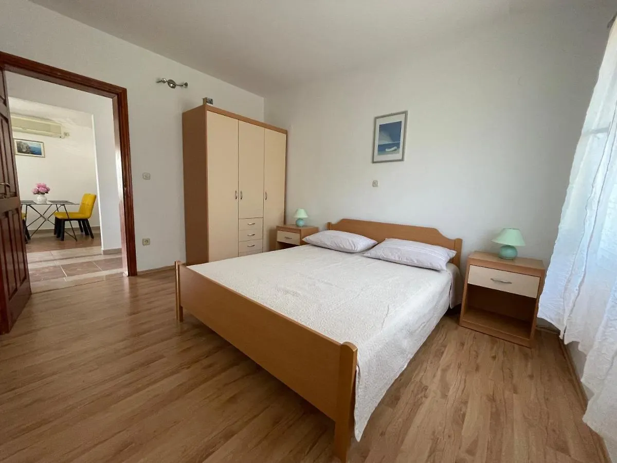 Apartmani Arija Traù